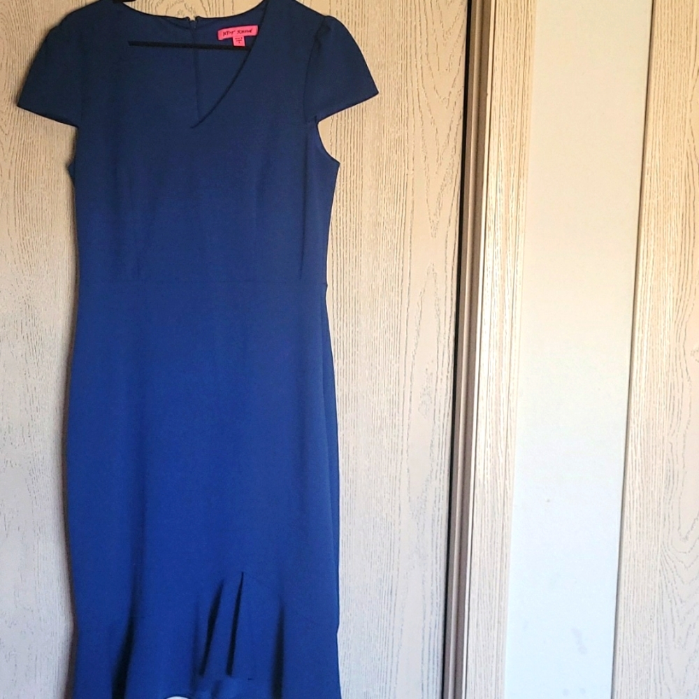 Betsy Johnson dressc